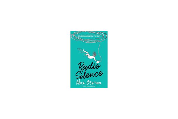 Radio Silence - Alice Oseman - معیار علم